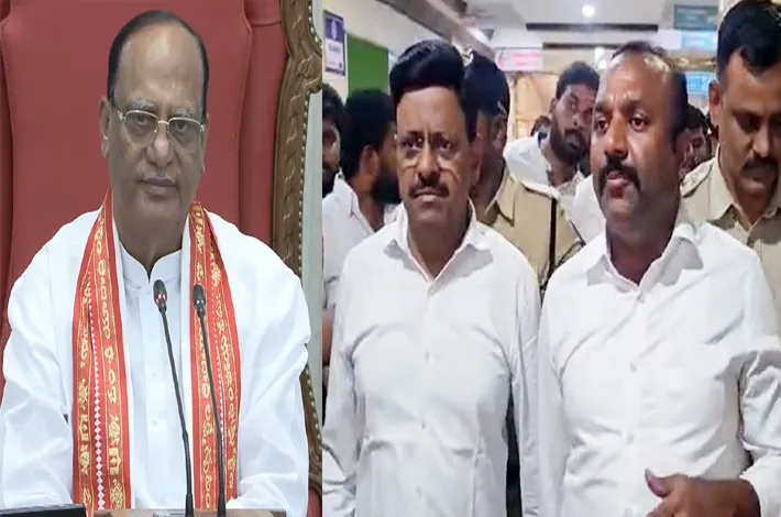 ఎమ్మెల్సీలు మధు, నవీన్‌పై వేటు