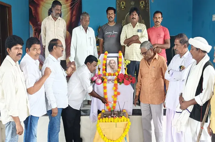 చాకలి ఐలమ్మ పోరాట స్ఫూర్తి ఆదర్శం