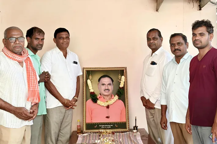 రాజు కుటుంబాన్ని పరామర్శించిన నాగినేని జగన్మోహన్ రావు