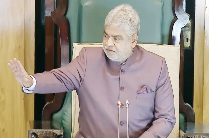 అన్నది నా తల్లిని.. మీకెందుకు ఆవేశం?