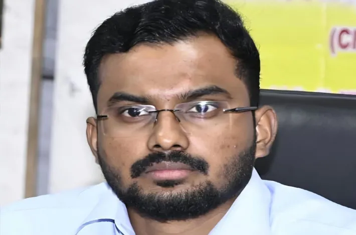 గిరిజన యువతకు పోలీసు ఉద్యోగాలకోసం ఉచిత శిక్షణ