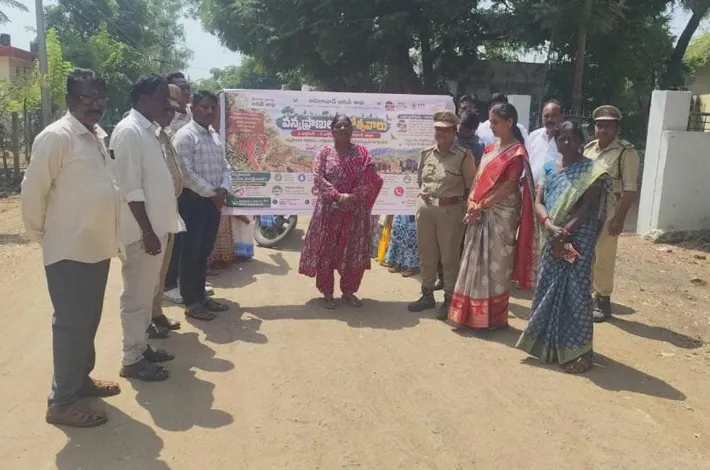 వన్య ప్రాణిని పరిరక్షించుకుందాం.. వేటాడితే జైలుకే