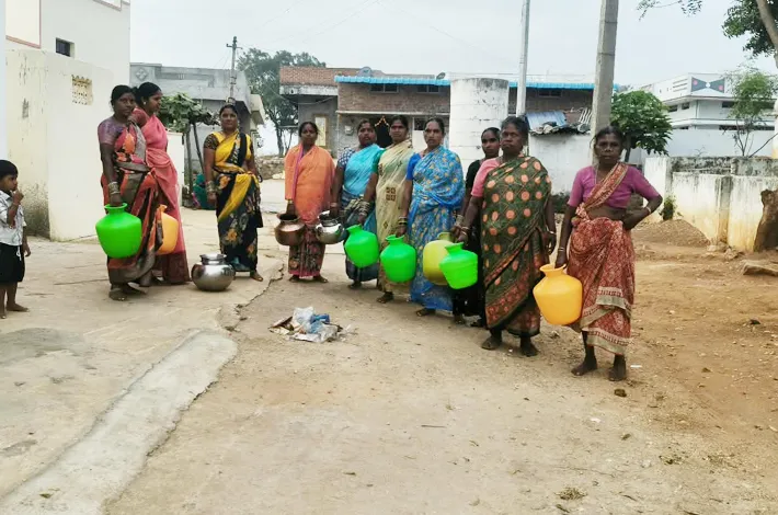 మంచినీటి సమస్య తీర్చండి