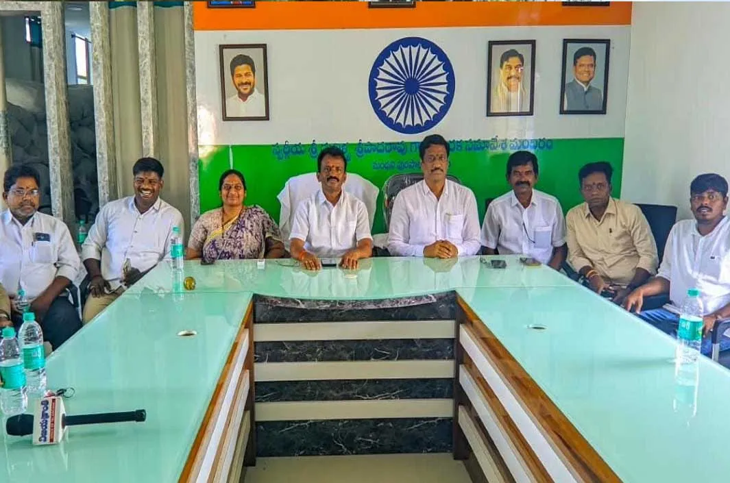 పుట్ట మధుకు మున్సిపల్ చైర్మన్ సవాల్