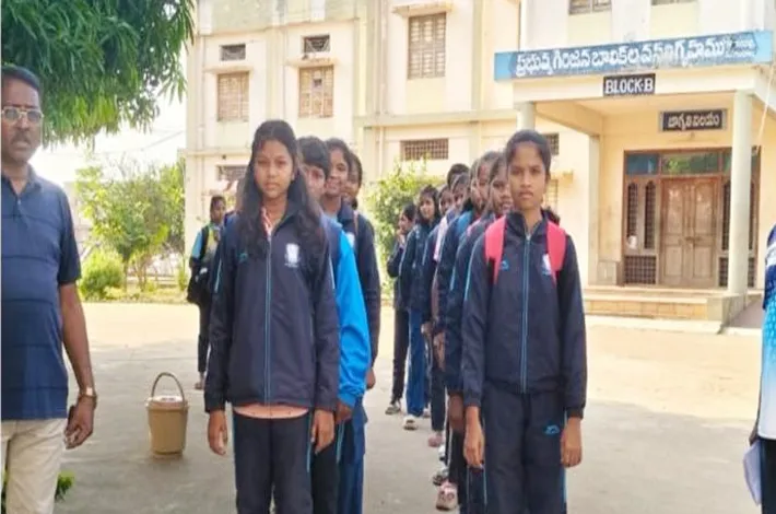 ఆర్చరీ విద్యార్థులకు అభినందనలు