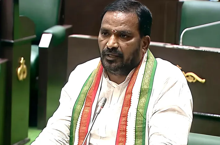 ఎనిమిదో అసెంబ్లీ సమావేశాల్లో దద్దరిల్లిన బీర్ల అయిలయ్య గళం