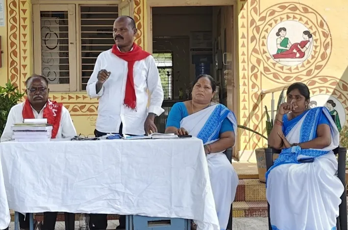 ఎన్నికల మేనిఫెస్టోను అమలు చేయాలి... 