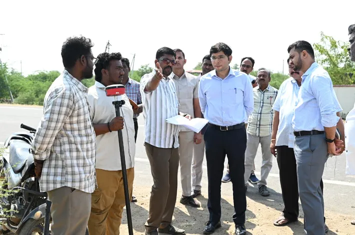 భూముల రీ సర్వే పకడ్బందీగా చేపట్టాలి