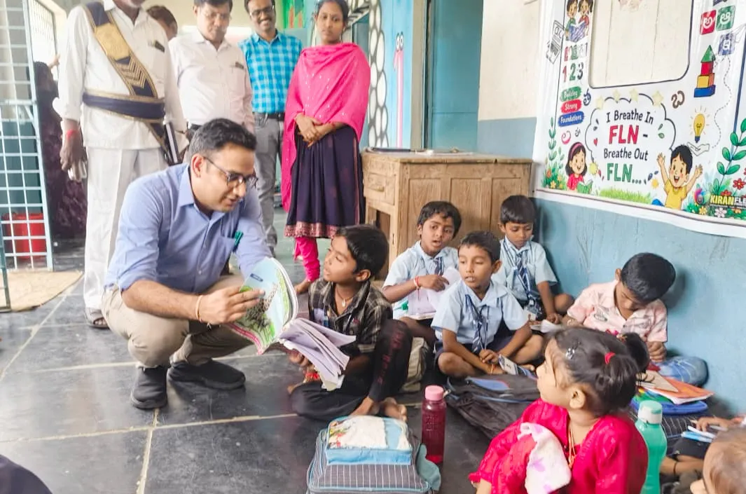 ప్రీ-ప్రైమరీ పాఠశాలల పనులను వేగవంతంగా పూర్తి చేయాలి