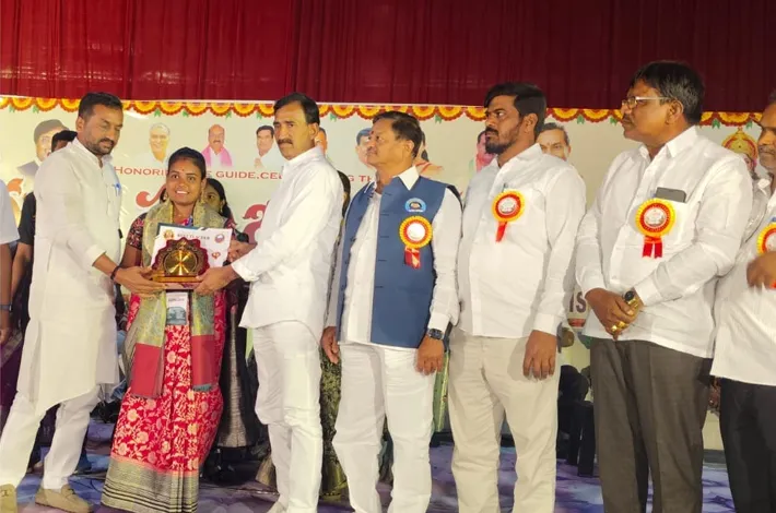 ఉపాధ్యాయ దినోత్సవంలో ఎంపీ రఘునందన్ రావు