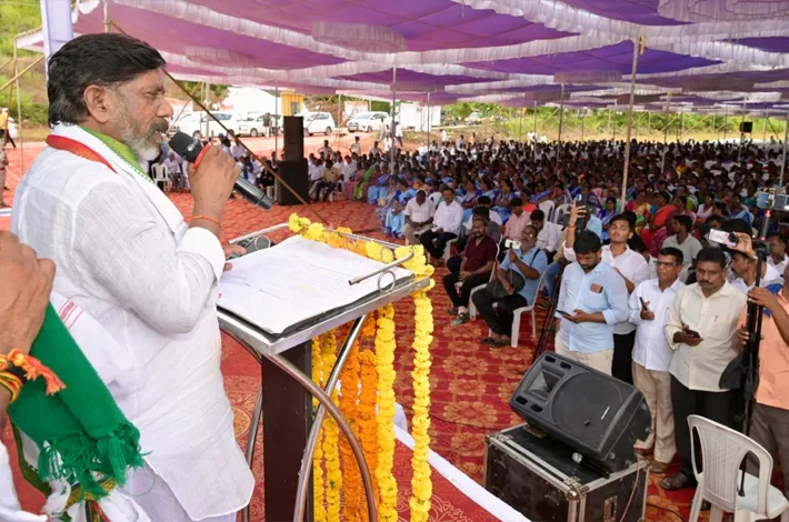 ఆలయాల అభివృద్ధికి 2,500 కోట్లు