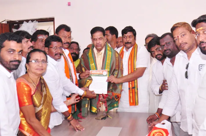 టీటీడీ చైర్మన్‌కు ఘన స్వాగతం.. సన్మానం