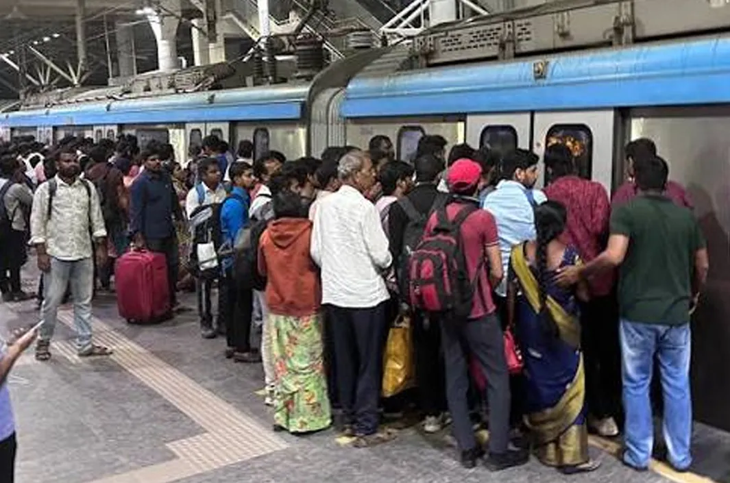 మెట్రోలో జాతర