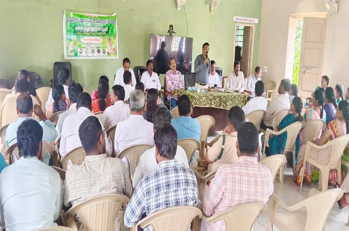 గండుగులపల్లిలో వీబీజీ రామ్ జీ సిబ్బందికి శిక్షణ