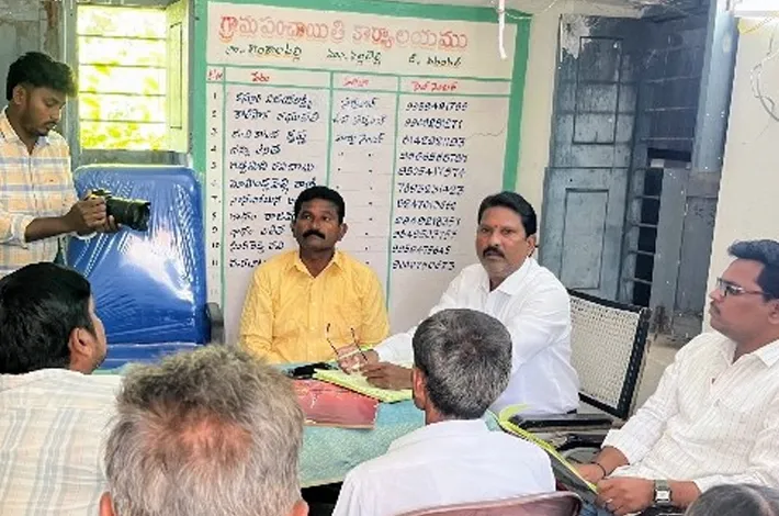 లెంకాలపల్లి  తాత్కాలిక సర్పంచ్‌గా బాధ్యతల స్వీకరణ