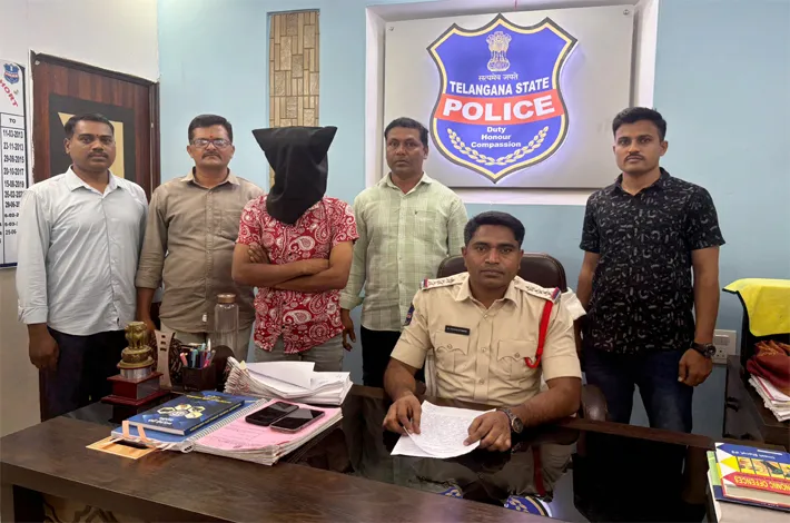 ఆటో దొంగ అరెస్ట్‌... వాహనం స్వాధీనం