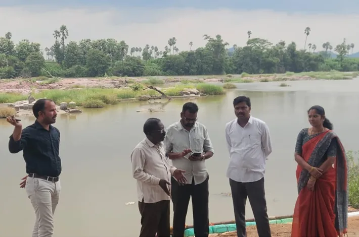 గోదావరి వద్ద నిమజ్జనానికి ఏర్పాట్లు పరిశీలించిన మున్సిపల్ చైర్మన్