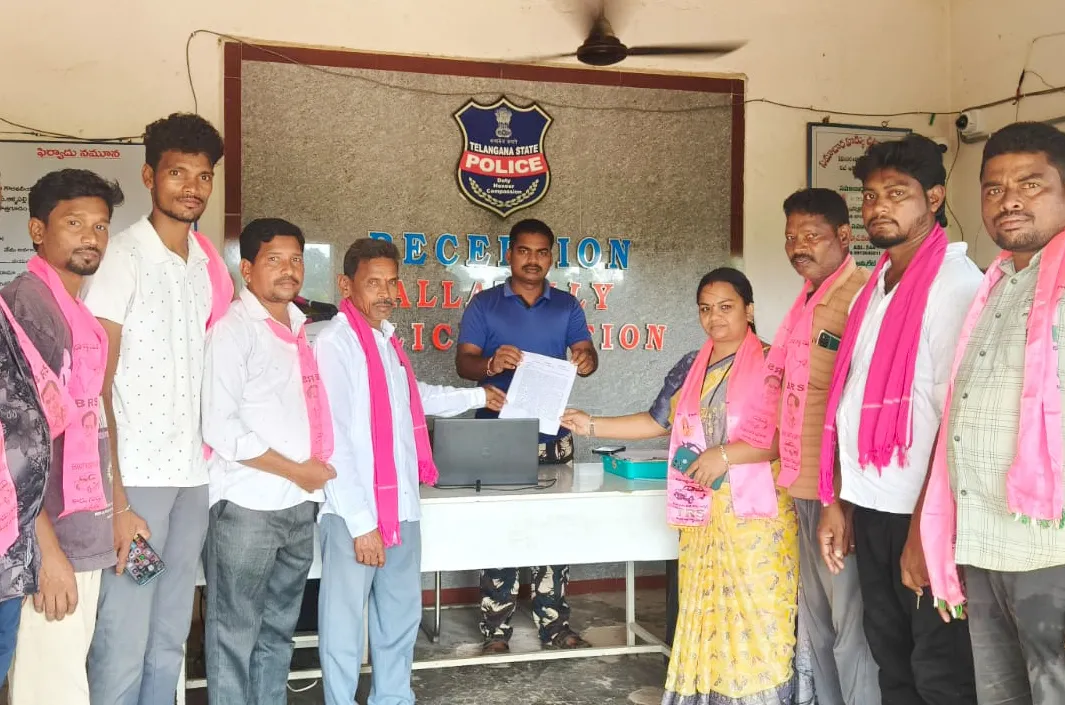 కెసిఆర్ పై దాడికి యత్నించిన వారిపై కఠిన చర్యలు తీసుకోవాలి