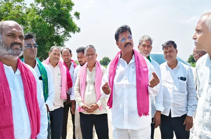 కాంగ్రెస్ హయాంలో రైతులకు కష్టాలు
