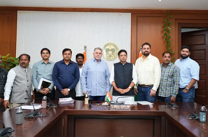 గచ్చిబౌలిలో లెదర్ ఫెసిలిటీ సెంటర్