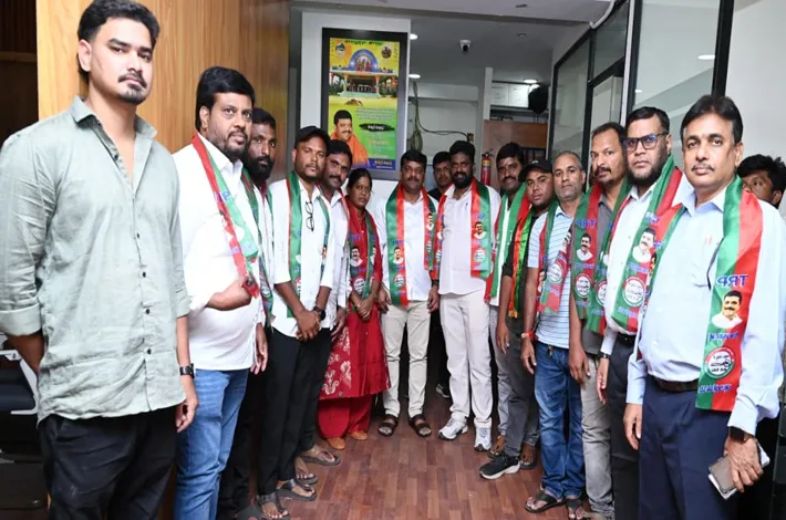 తెలంగాణ రాజ్యాధికార పార్టీలో చేరికలు