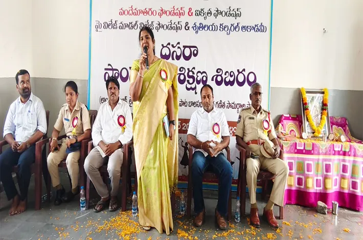 విద్యా పథకాలను వినియోగించుకొని రాణించాలి
