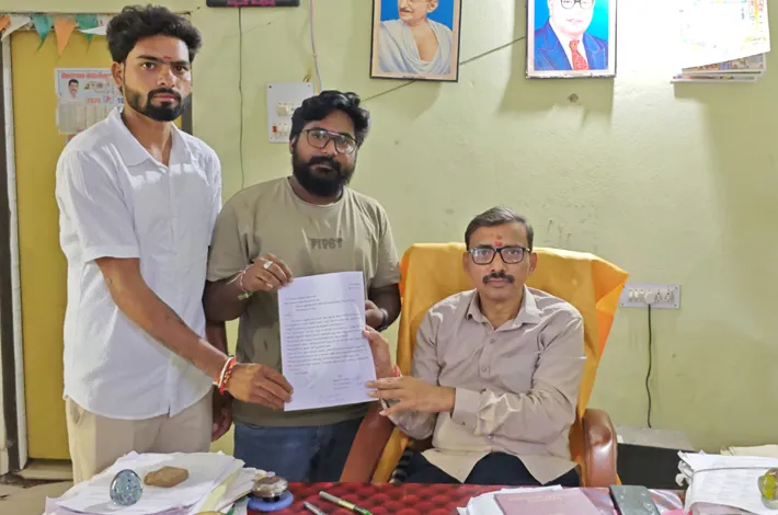 కృష్ణపల్లిలో సెల్ సిగ్నల్ కష్టాలు