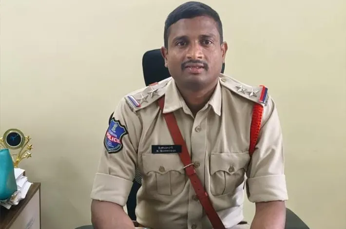 భూ వివాదంలో పంట ధ్వంసం