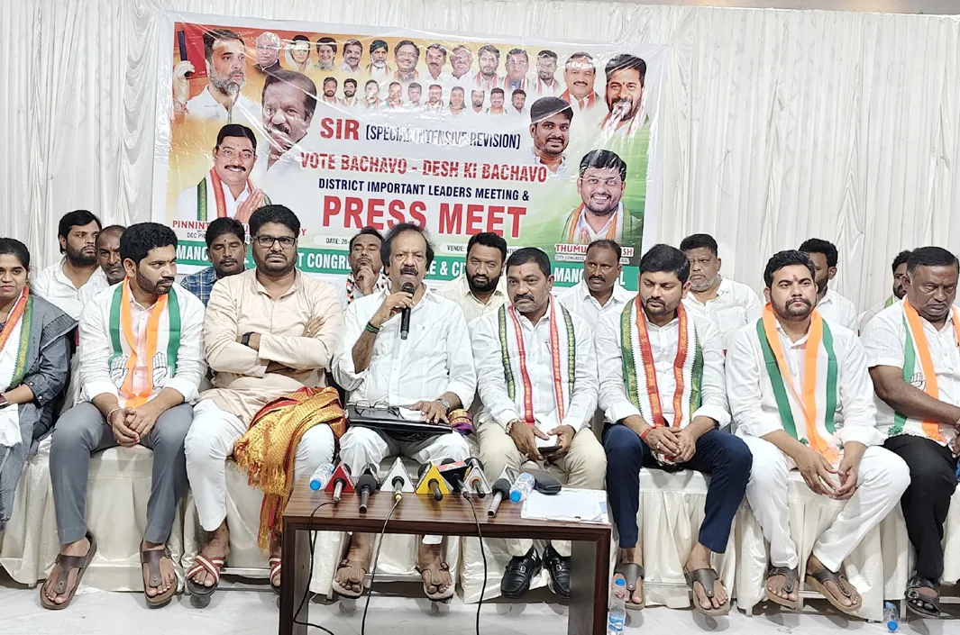 బ్యాలెట్‌ పేపర్లతోనే ఎన్నికలు జరపాలి