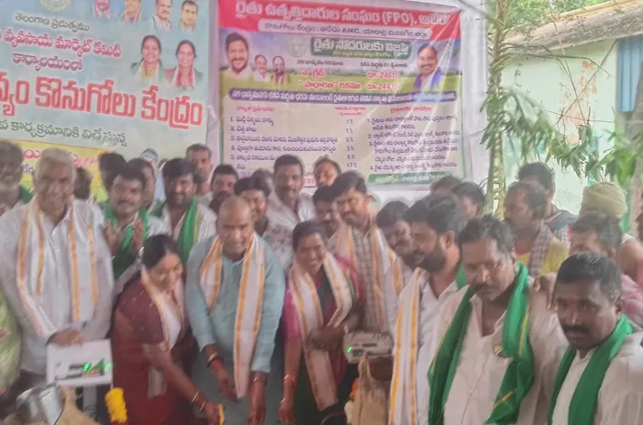 దళారులను నమ్మి మోసపోవద్దు..