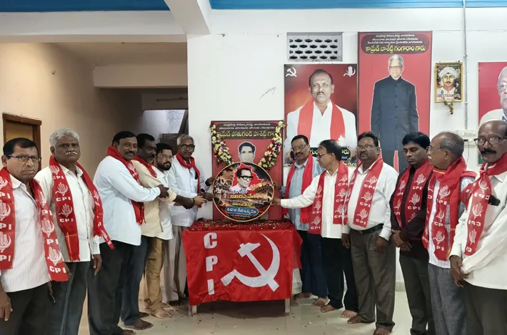 పోశెట్టి నివాళి గీతం ఆవిష్కరణ
