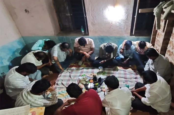 పేకాట స్థావరంపై టాస్క్ ఫోర్స్ పోలీసుల దాడి