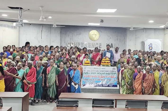వయోవృద్ధులను గౌరవిద్దాం