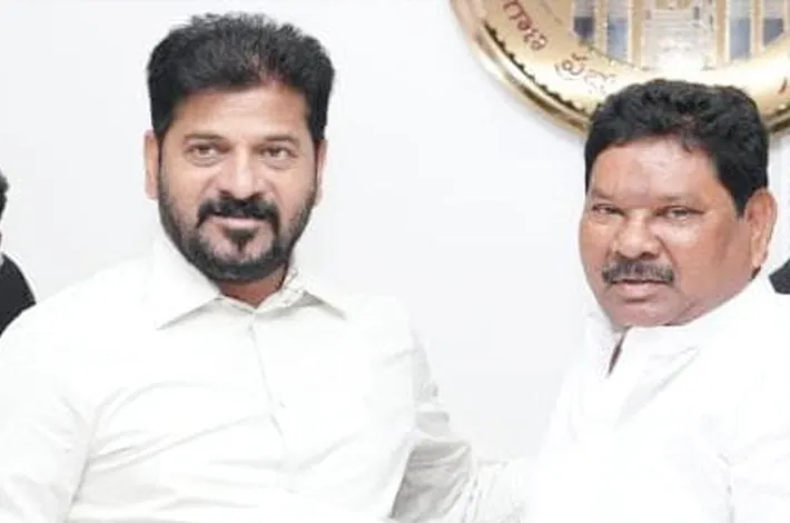 మాజీ ఎంపీ సోయం కృషితో గుస్సాడి దండారి నిధుల మంజూరి