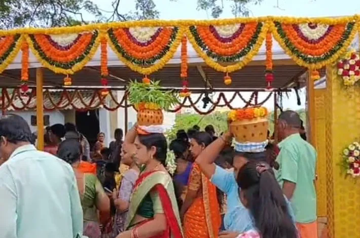 ఘనంగా పోచమ్మ బోనాలు