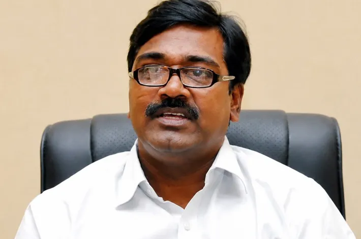 ప్రజలు, రైతులు అప్రమత్తంగా ఉండాలి