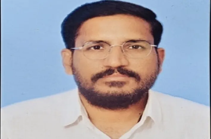 లెక్చరర్లపై విష ప్రచారం ఆపండి..