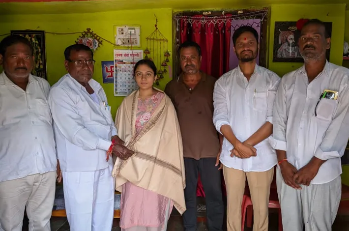MBBS లో ఉచిత సీటు సాధించిన విద్యార్థిని