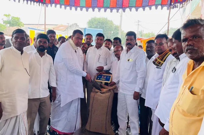 రైతులు పండించిన ప్రతి గింజను ప్రభుత్వం కొనుగోలు చేస్తుంది...