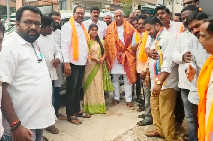 విశ్వకర్మ యజ్ఞంలో మల్లారెడ్డి