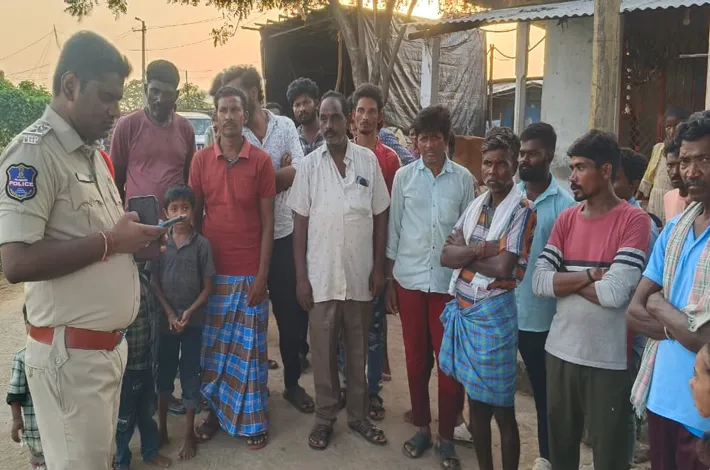 సైబర్ నేరాల పట్ల అప్రమత్తంగా ఉండాలి