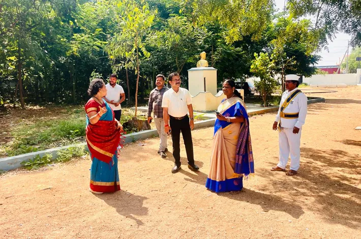 జడ్పీ పాఠశాలలో అదనపు కలెక్టర్ తనిఖీ