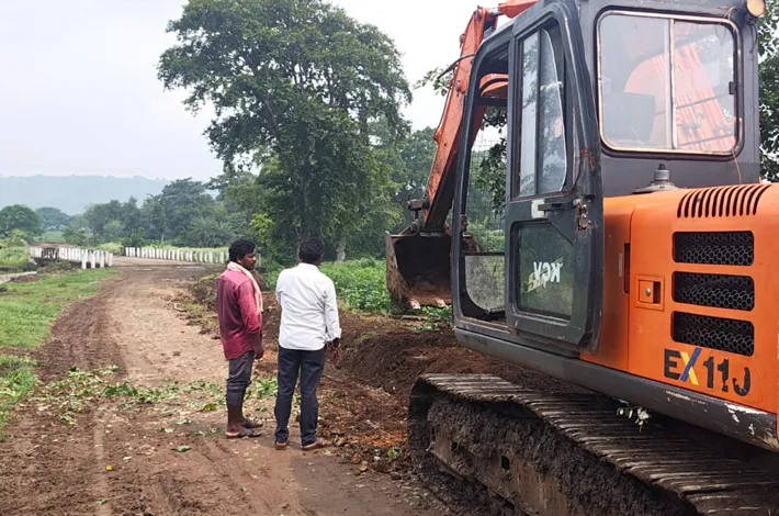 ప్రారంభమైన బీటీ రోడ్డు పనులు