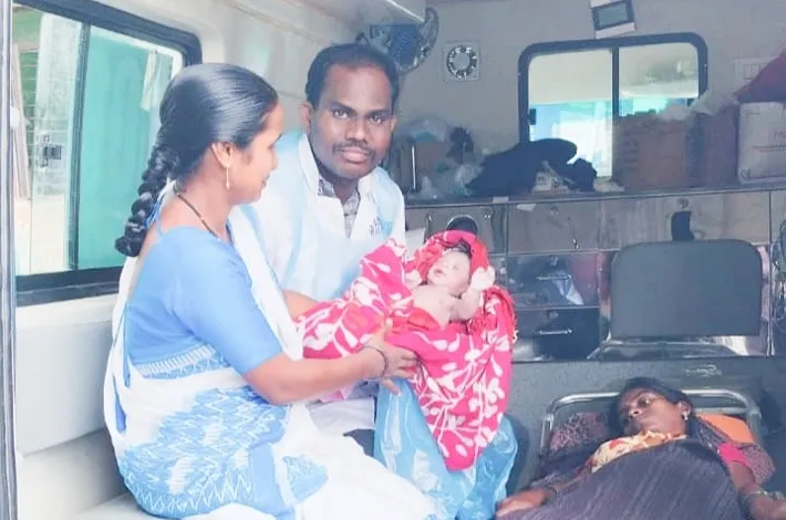 మార్గమధ్యంలో ప్రసవం.. తల్లీబిడ్డ సురక్షితం