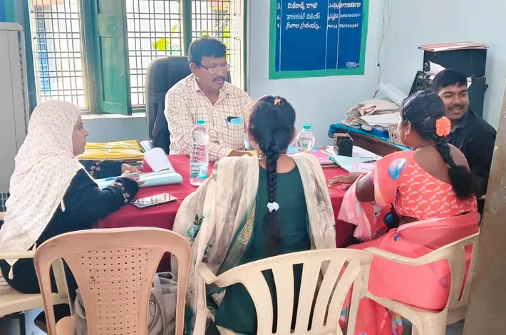 ఫిర్యాదుతో రంగంలోకి దిగిన అధికారులు