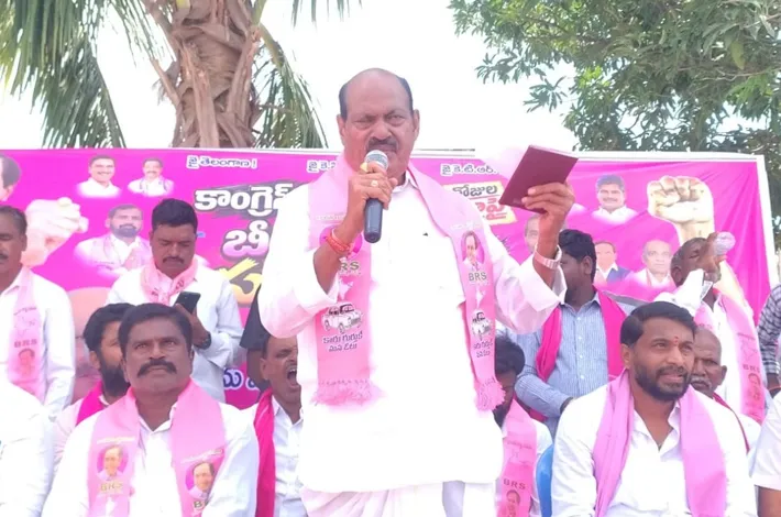 ప్రజాపాలన అందించడంలో కాంగ్రెస్ పూర్తిగా విఫలం: మాజీ ఎమ్మెల్యే