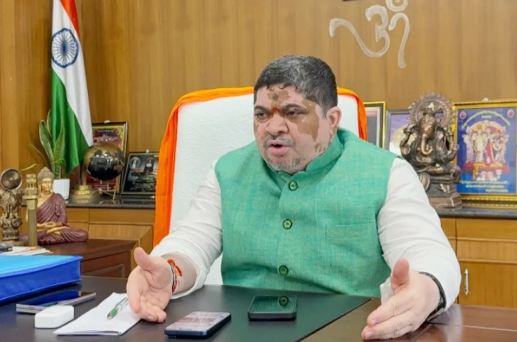 గ్రామాల్లో బతుకమ్మ వేడుకలకు పకడ్బందీ ఏర్పాట్లు చేయాలి