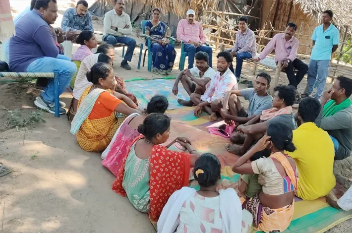 ఉపాధి హామీ జాబ్‌ కార్డులు మంజూరు