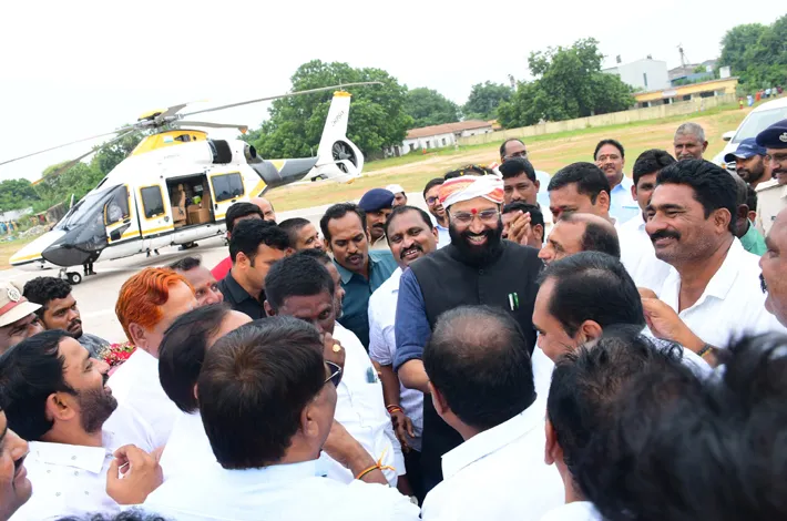 గడ్డిపల్లిలో మంత్రి ఉత్తమ్‌కు ఘన స్వాగతం