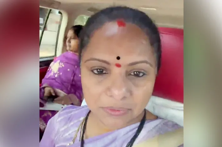 బ్యాంకర్లకు 5 డేస్ వీక్.. కేంద్రానికి కవిత డిమాండ్